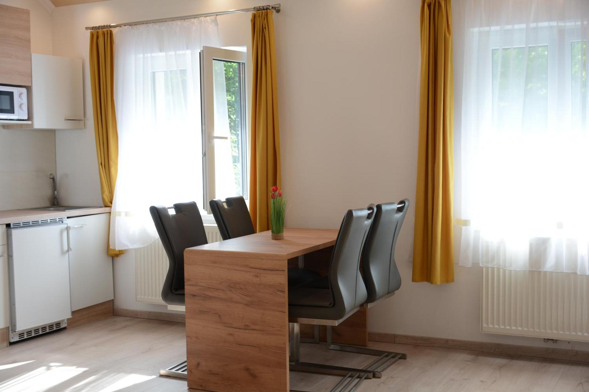 Gaestehaus Coco Krems an der Donau Dış mekan fotoğraf